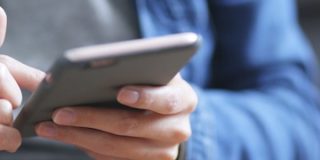 Mid-market Merchants Lag on Holiday Mobile Sales