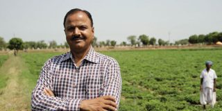 Quit Police Officer’s Job To Pursue Passion For Farming , Now Earns Rs 3.5 Cr Annually