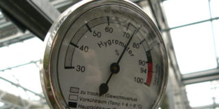 hygrometer-810.jpg