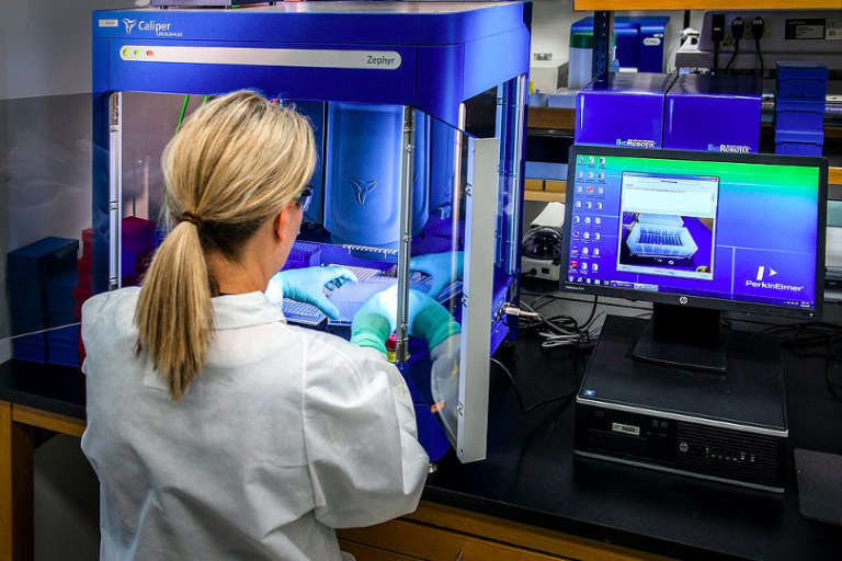 real-time-PCR-machine-810