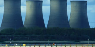 industrial-cooling-towers-810.jpg