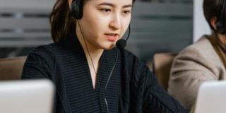 Insurance call center agents using a headset and leveraging UCaaS
