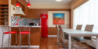 apartment-communal-kitchen-810.jpg