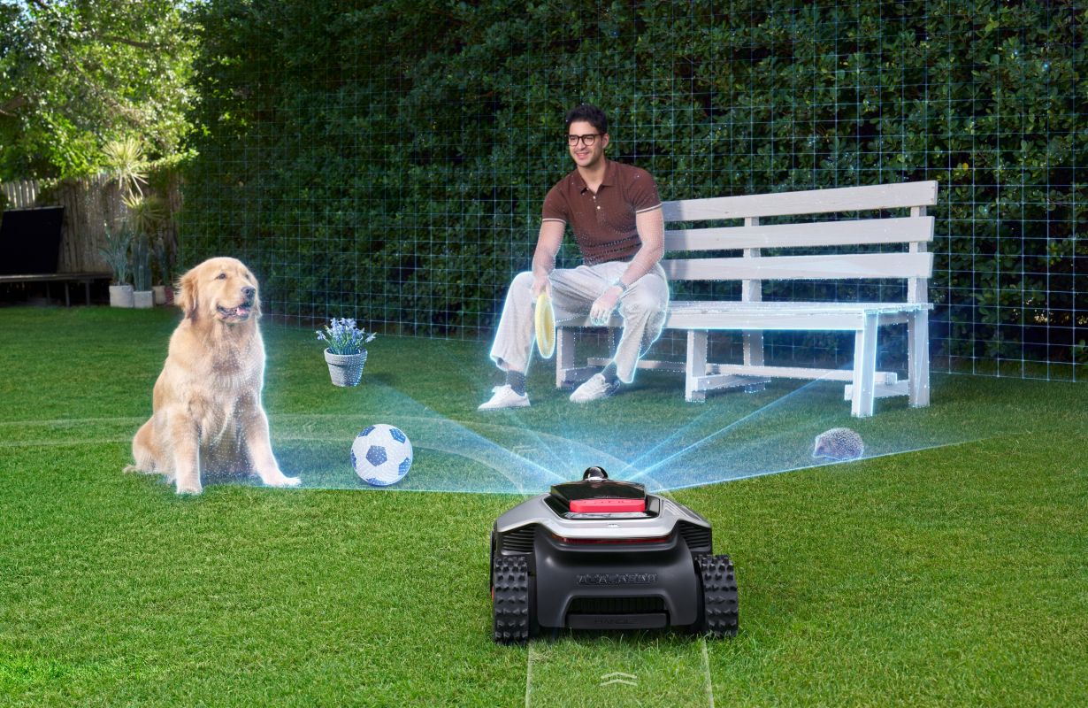 Dreame Launches All-in Center Alongside Three New Products, Advancing Fully Automatic Smart Yards