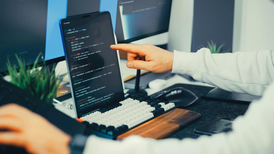 How AI Cybersecurity Integration Strengthens Risk Management